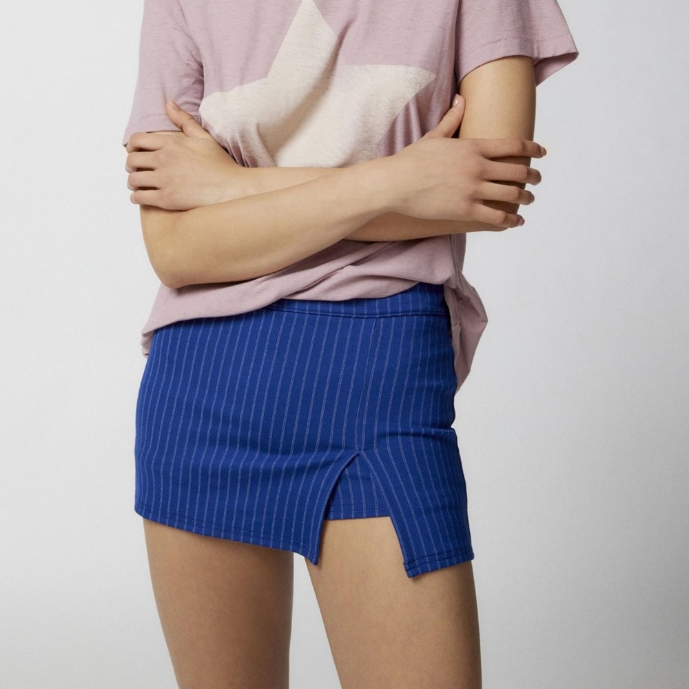 NWT Urban outfitters grace skort!!